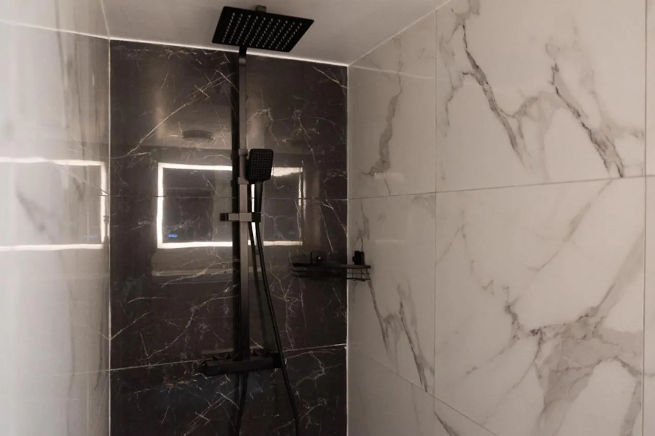 Spacious And Comfortable Apartment In Paris 17Th 0*,  フランス